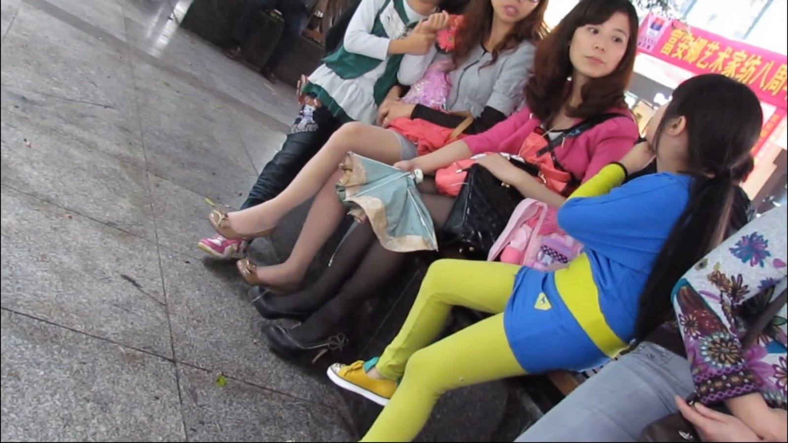 streetsnapshoep[00 01 43][20181209 201213 4]